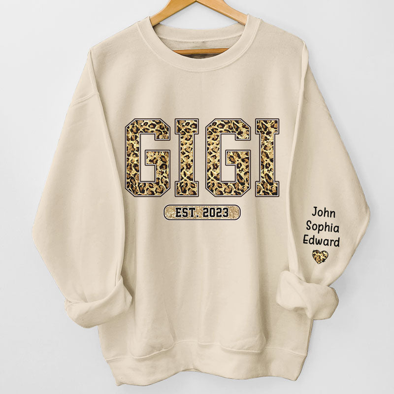 Discover It's A Gigi Thing - Family Personalized Custom Unisex Sweatshirt With Design On Sleeve - Christmas Gift For Mom, Grandma